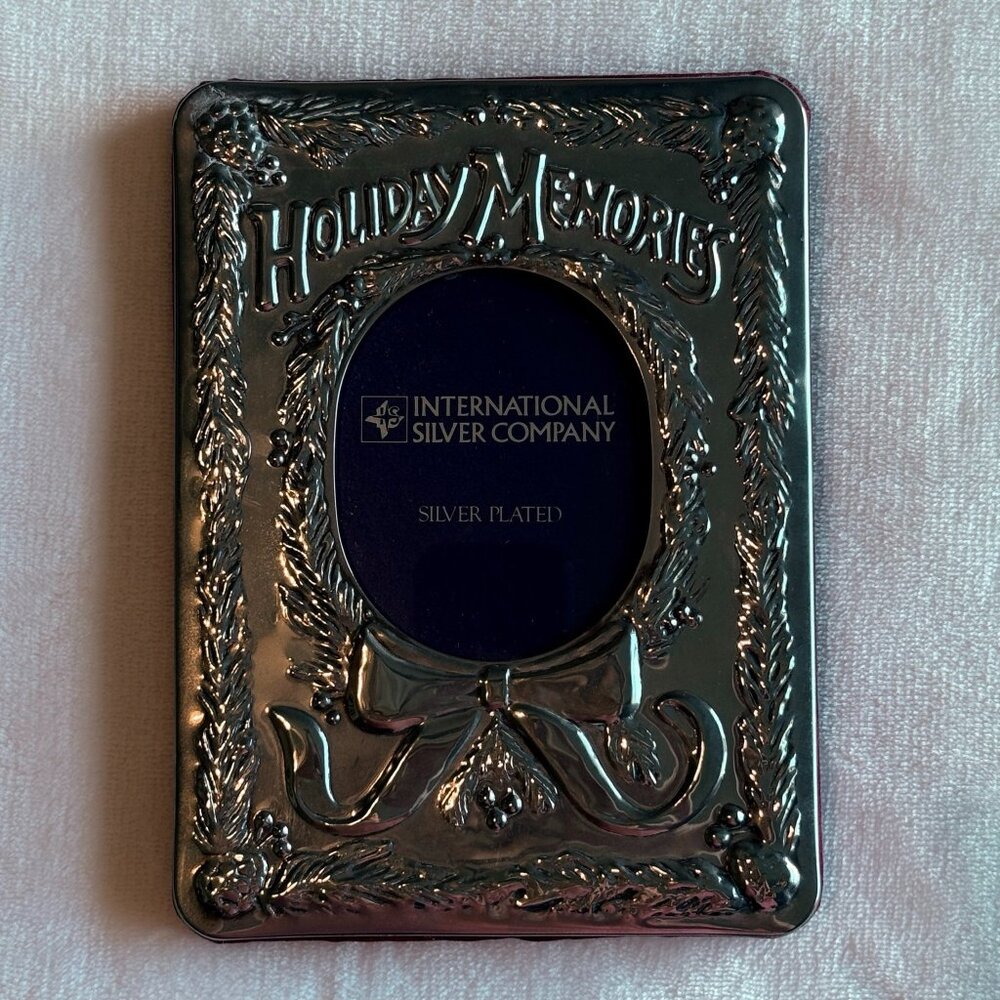 Vintage Holiday Memories Silver photo album and frame
